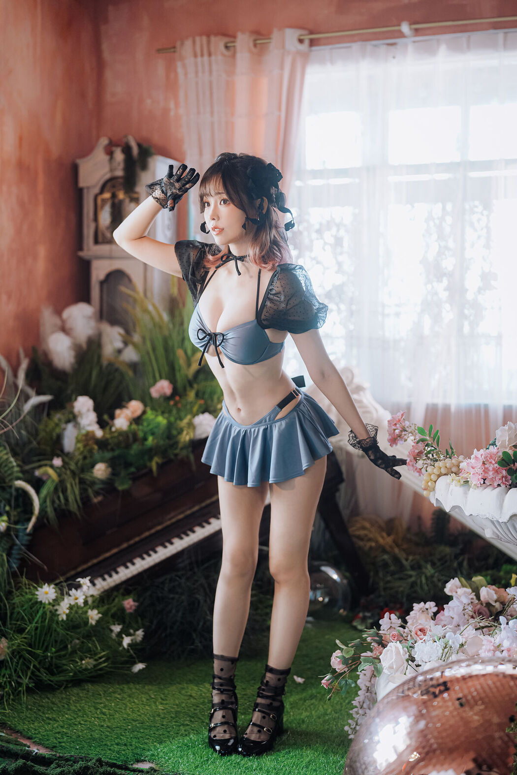 Coser@Ely_eee ElyEE子 &#8211; Fairytale Wonderland 童話仙境 (44P &#8211; 3V)
