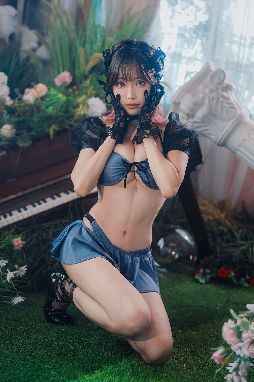 Coser@Ely_eee ElyEE子 &#8211; Fairytale Wonderland 童話仙境 (44P &#8211; 3V)
