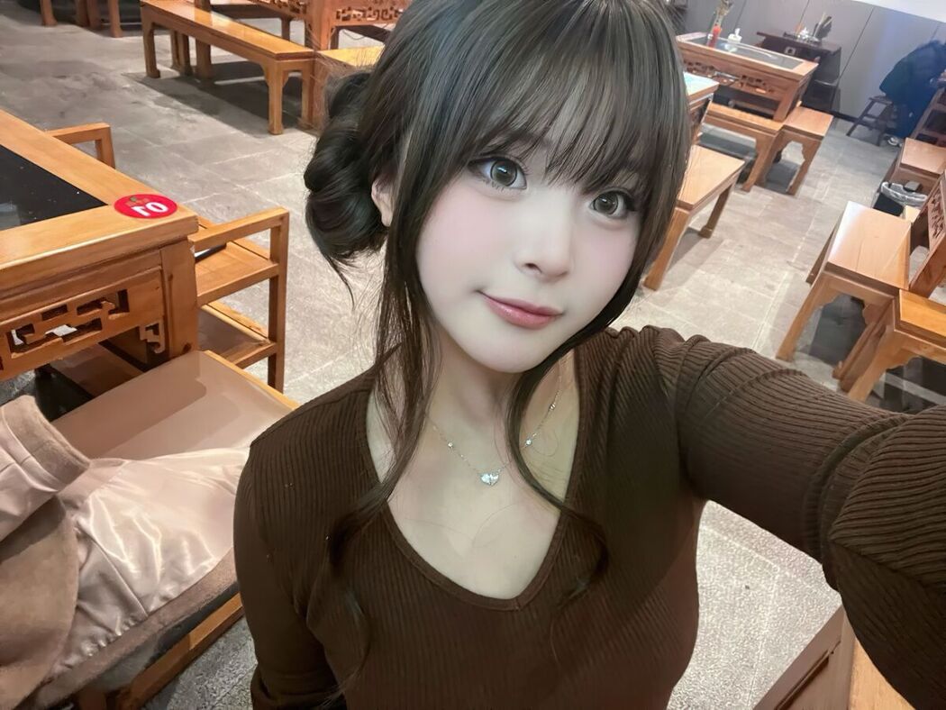 Coser@luobao1221洛宝 &#8211; X福利姬合集 (80P &#8211; 110V)