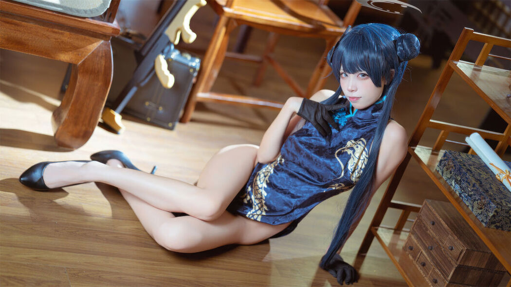 Coser@三無人型 &#8211; 蔚蓝档案 龙华妃咲 旗袍 (42P)
