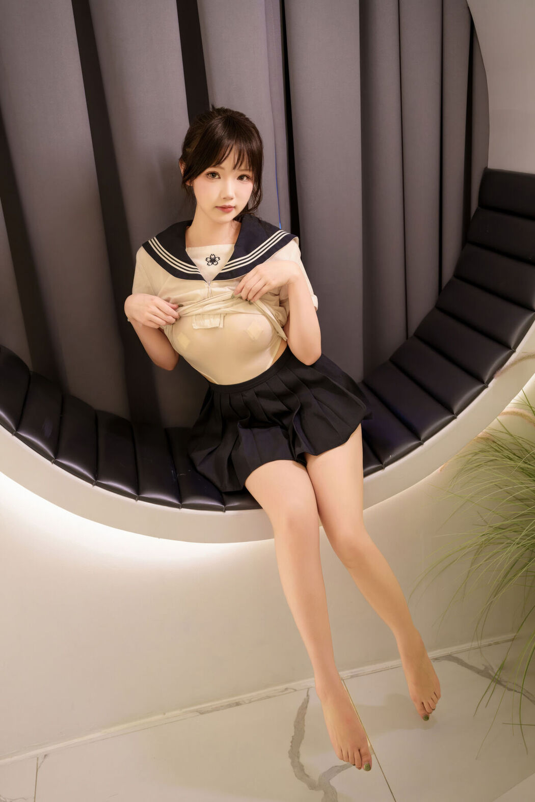 Coser@雪晴Astra – 牛奶丝透明黏滑体操服 (64P – 1V)