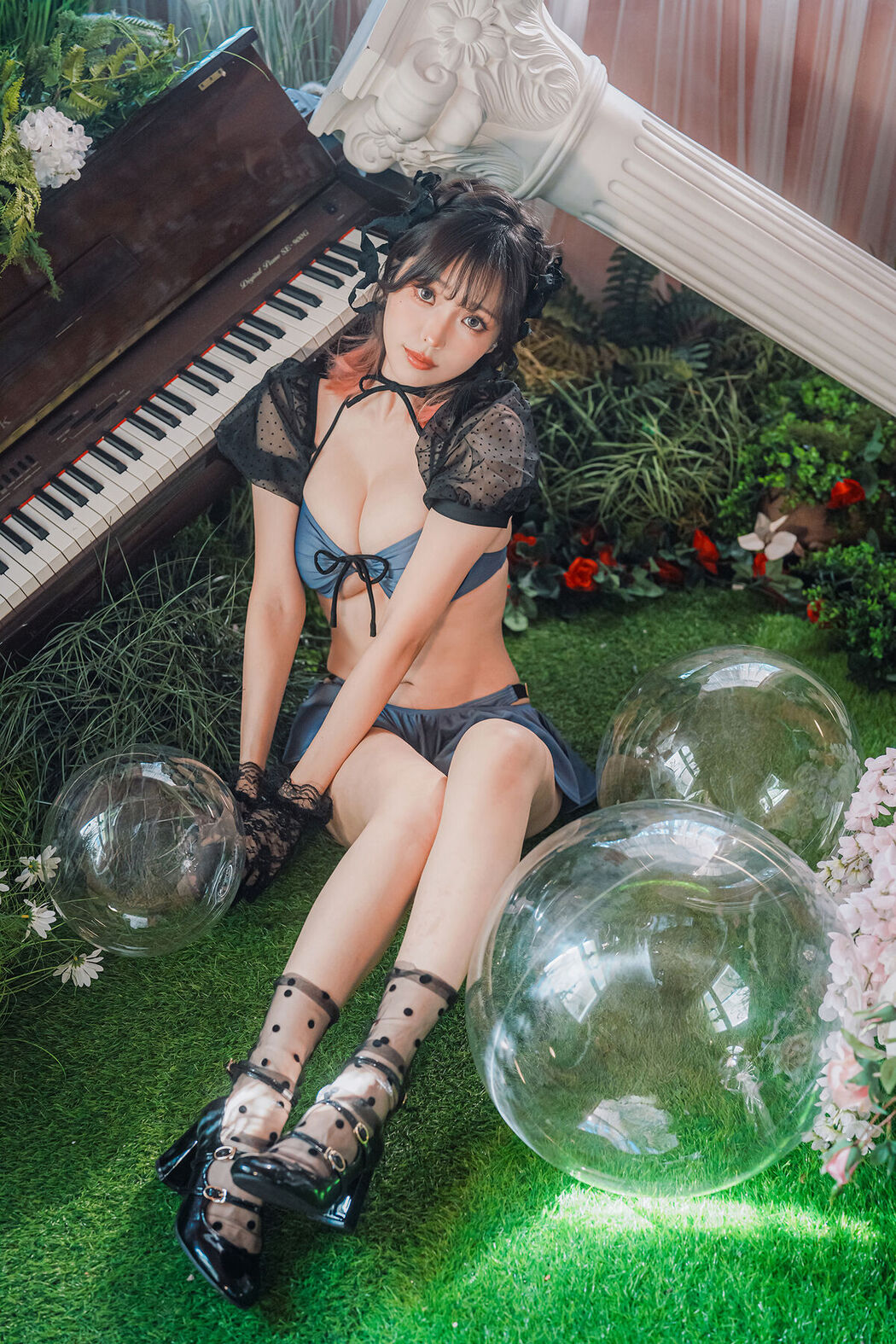 Coser@Ely_eee ElyEE子 &#8211; Fairytale Wonderland 童話仙境 (44P &#8211; 3V)