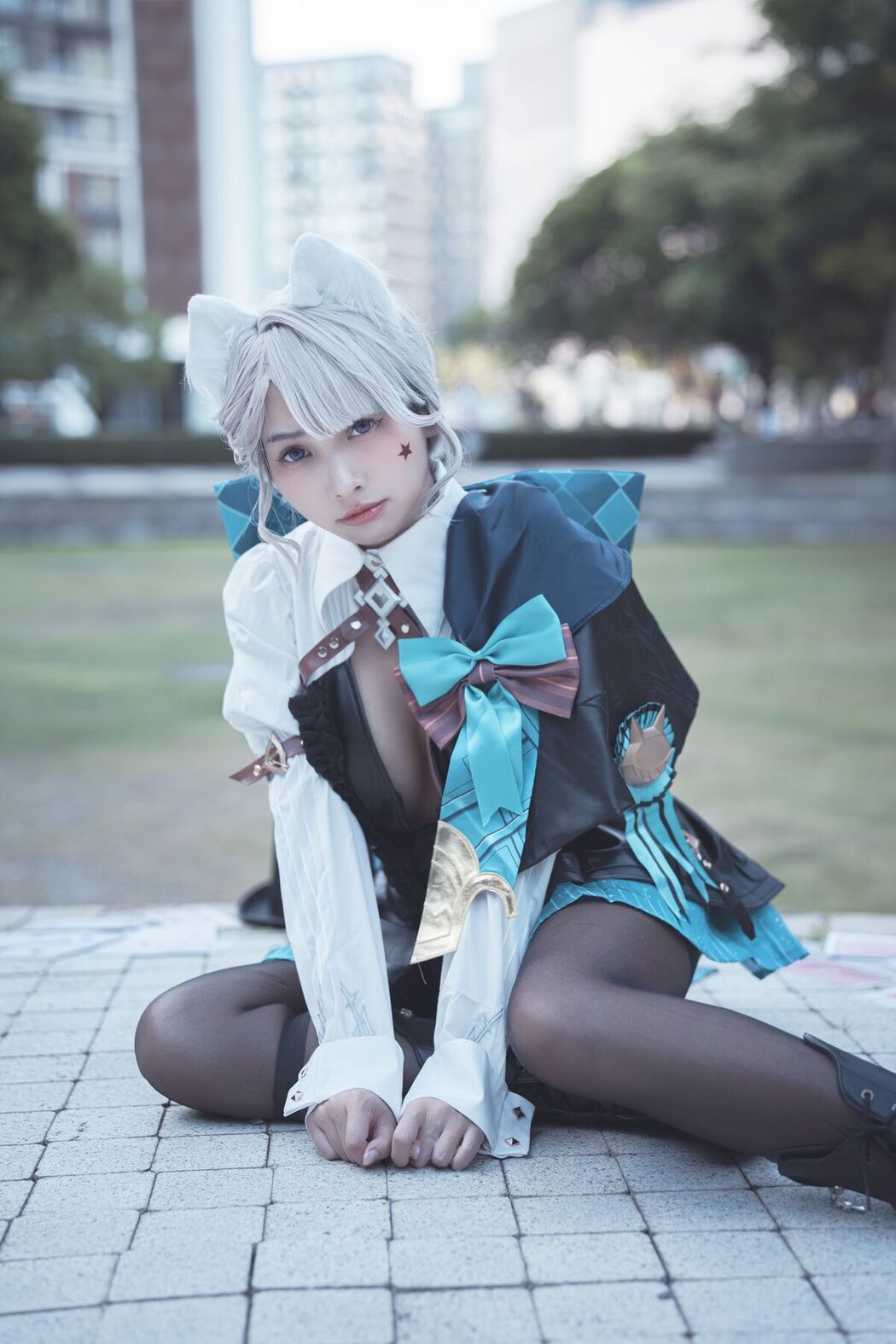 Coser@慕慕Momo &#8211; 原神 Genshin 琳妮特的色情魔術 室外 (35P)