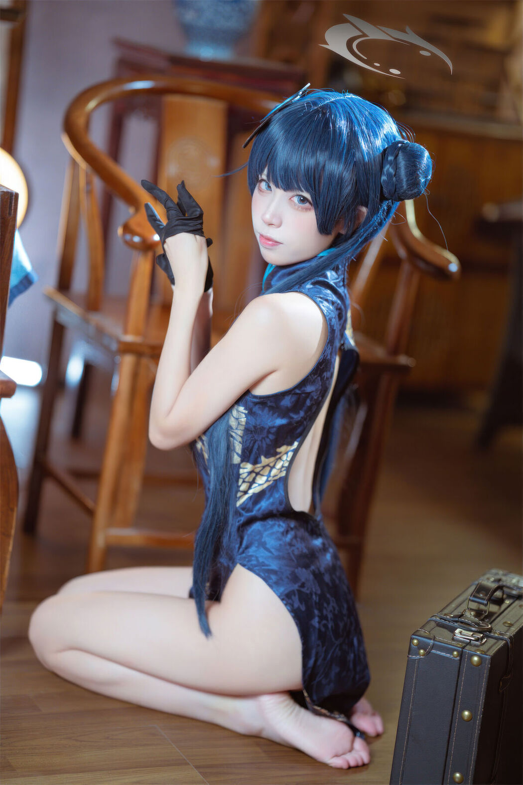 Coser@三無人型 &#8211; 蔚蓝档案 龙华妃咲 旗袍 (42P)