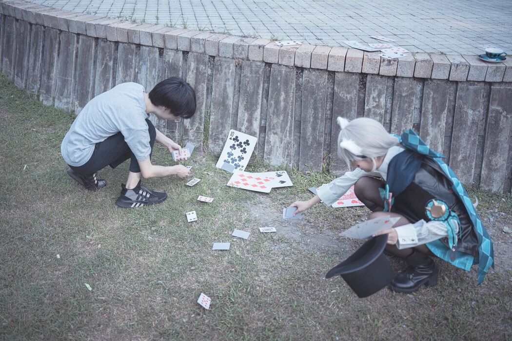 Coser@慕慕Momo &#8211; 原神 Genshin 琳妮特的色情魔術 室外 (35P)