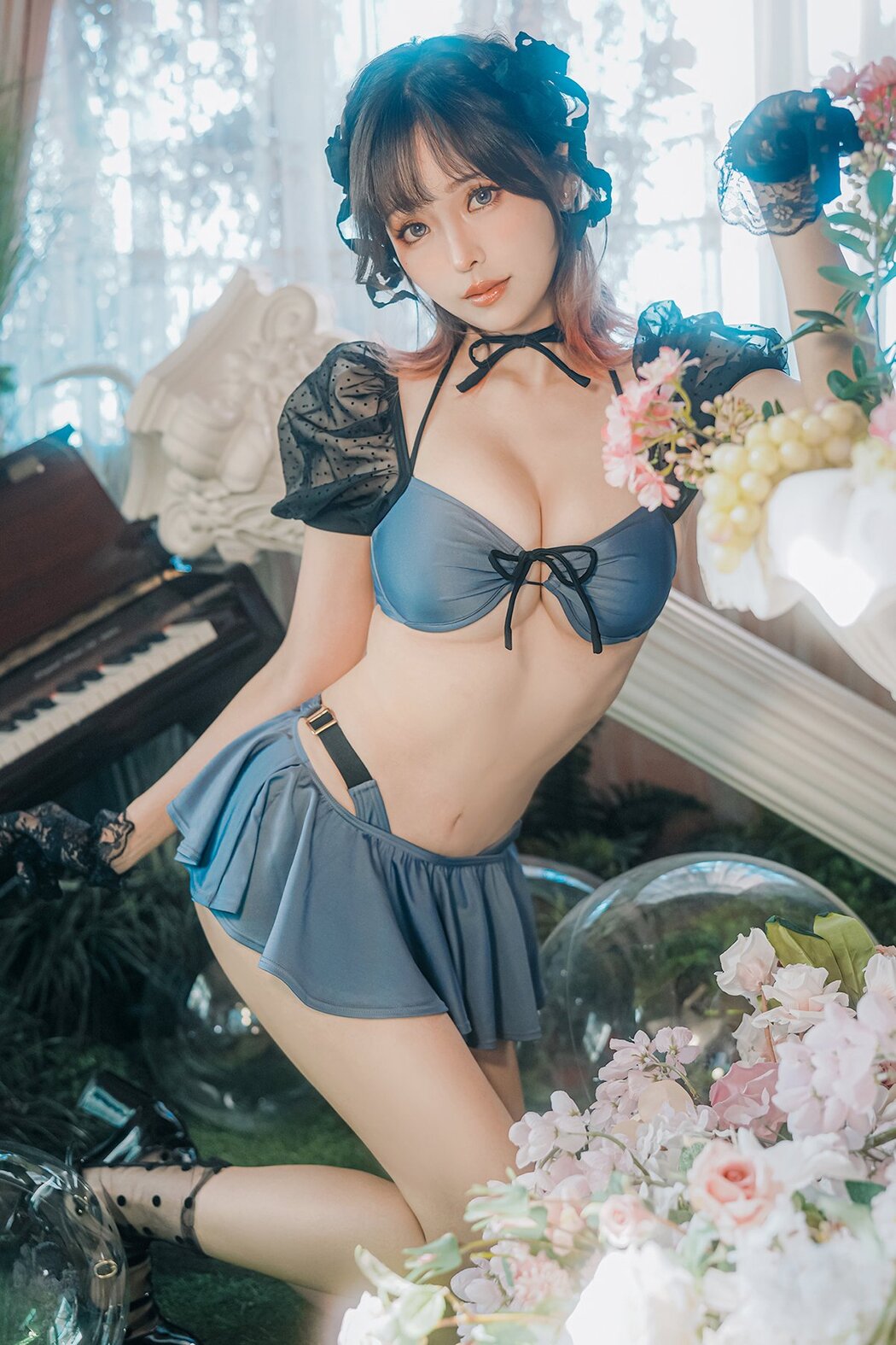 Coser@Ely_eee ElyEE子 – Fairytale Wonderland 童話仙境 (44P – 3V) Cover Photo