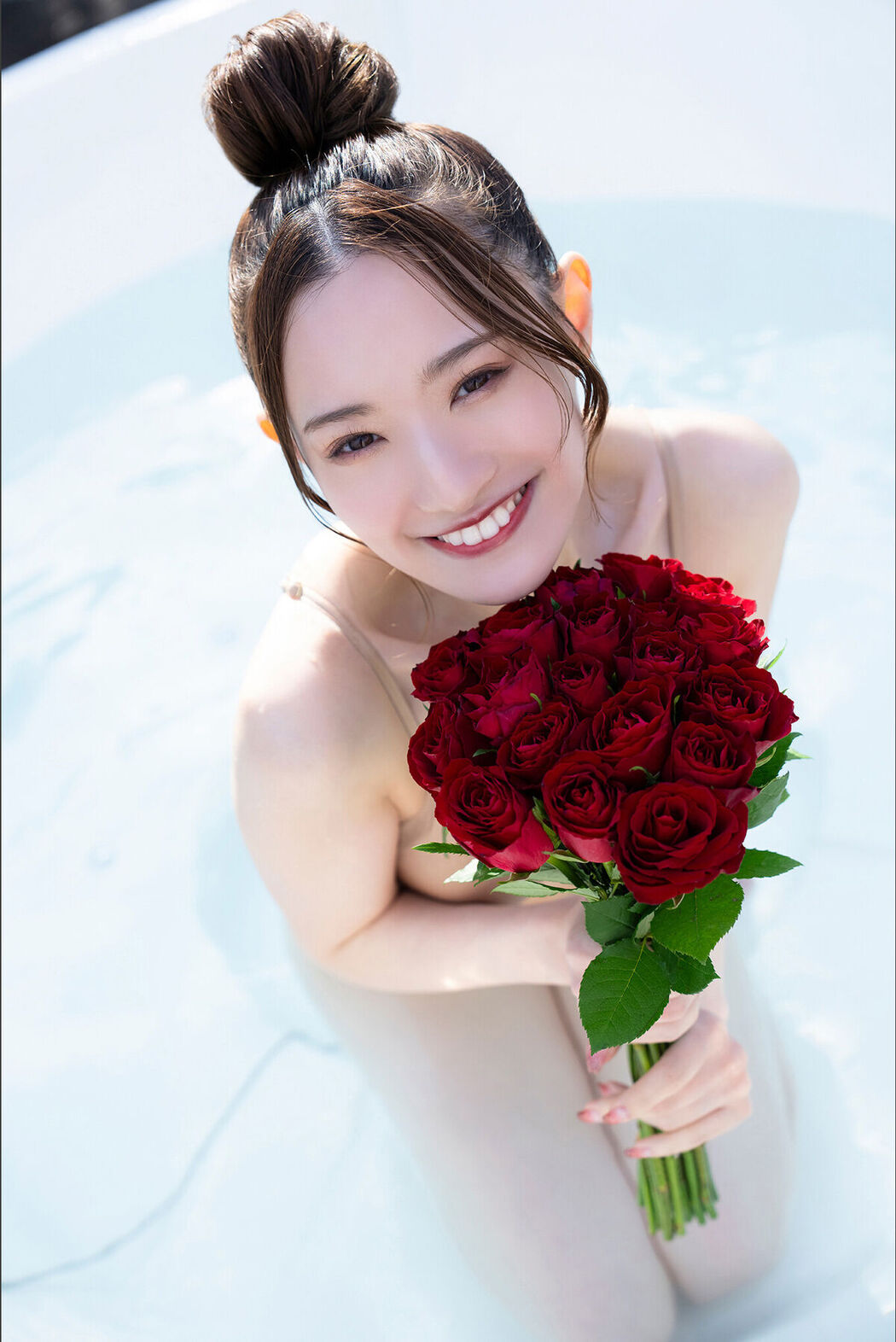 JP Kana Nakada 中田花奈 &#8211; もっとずっと、かなりん ヤンマガデジタル写真集 (86P)