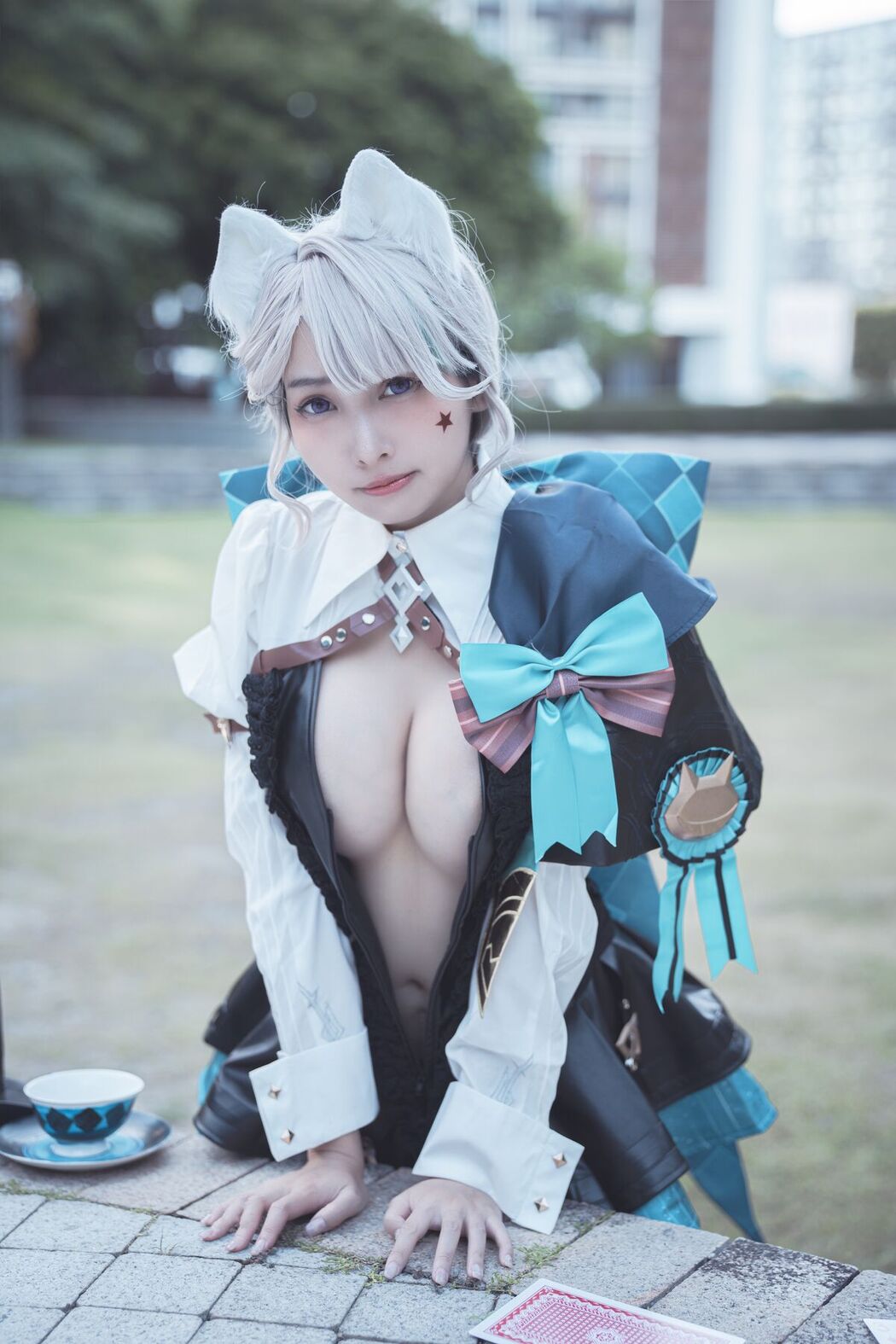 Coser@慕慕Momo &#8211; 原神 Genshin 琳妮特的色情魔術 室外 (35P)