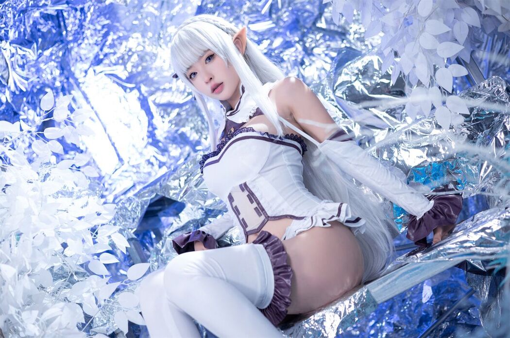 Coser@清水由乃 – 重生之我是艾米莉亚 (41P)