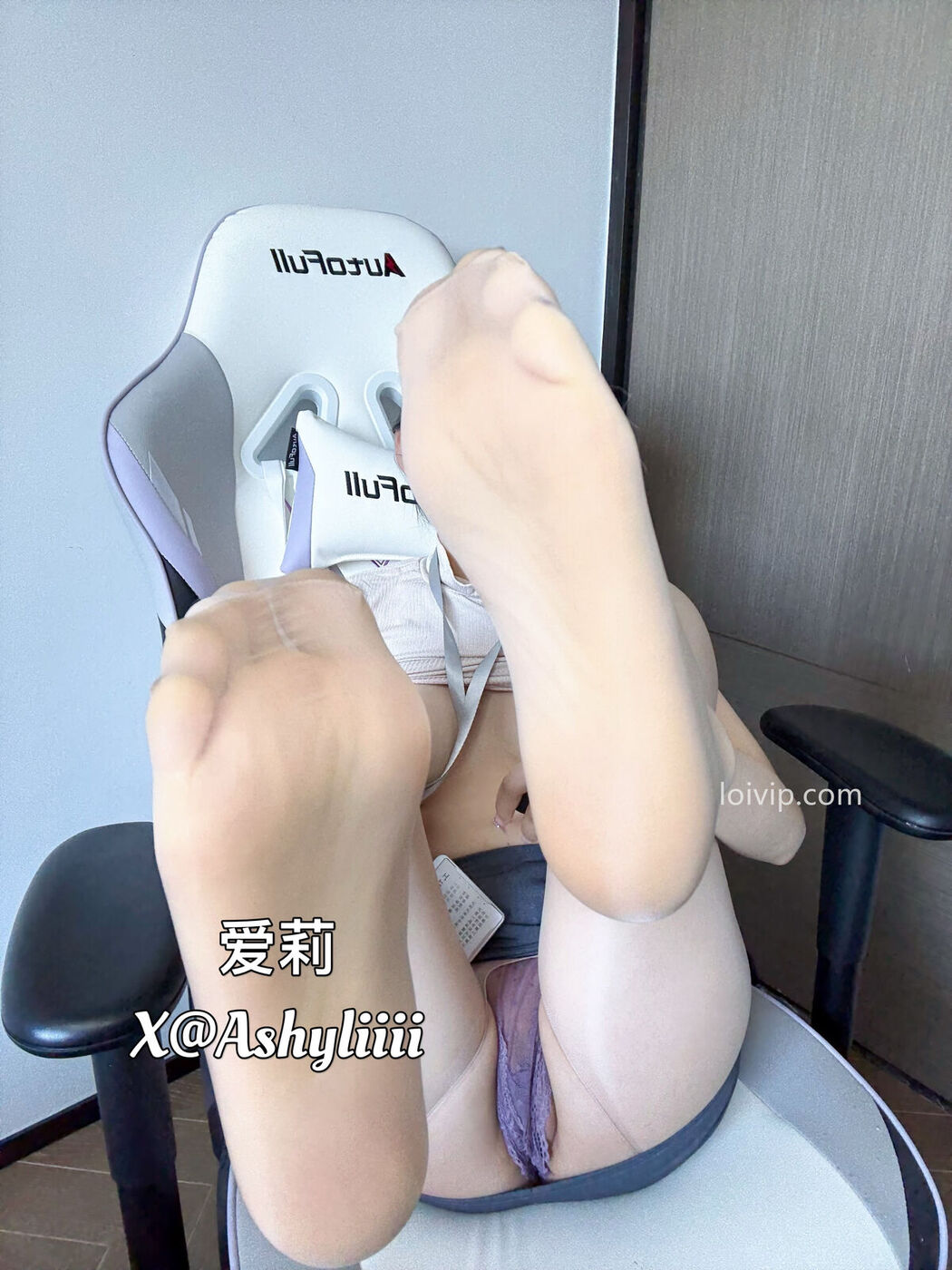 Coser@Ashyliiii爱莉 – 女秘书 (65P – 3V)