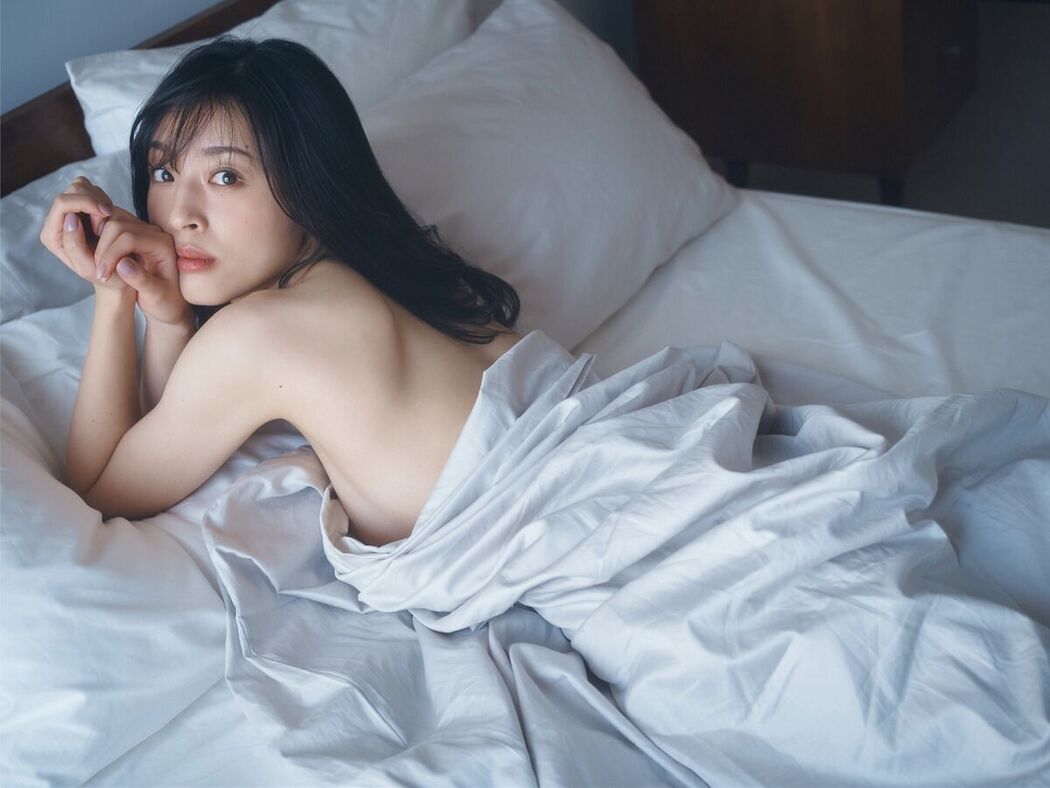 JP Misaki Jinbu 神部美咲 &#8211; FLASHデジタル写真集 ここだけの話 Vol.2 (89P)