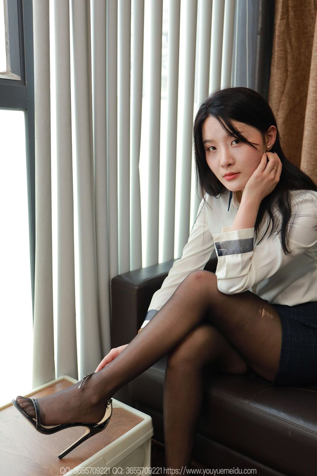 IESS异思趣向 SXJ No.2056 Wan Ping (90P)