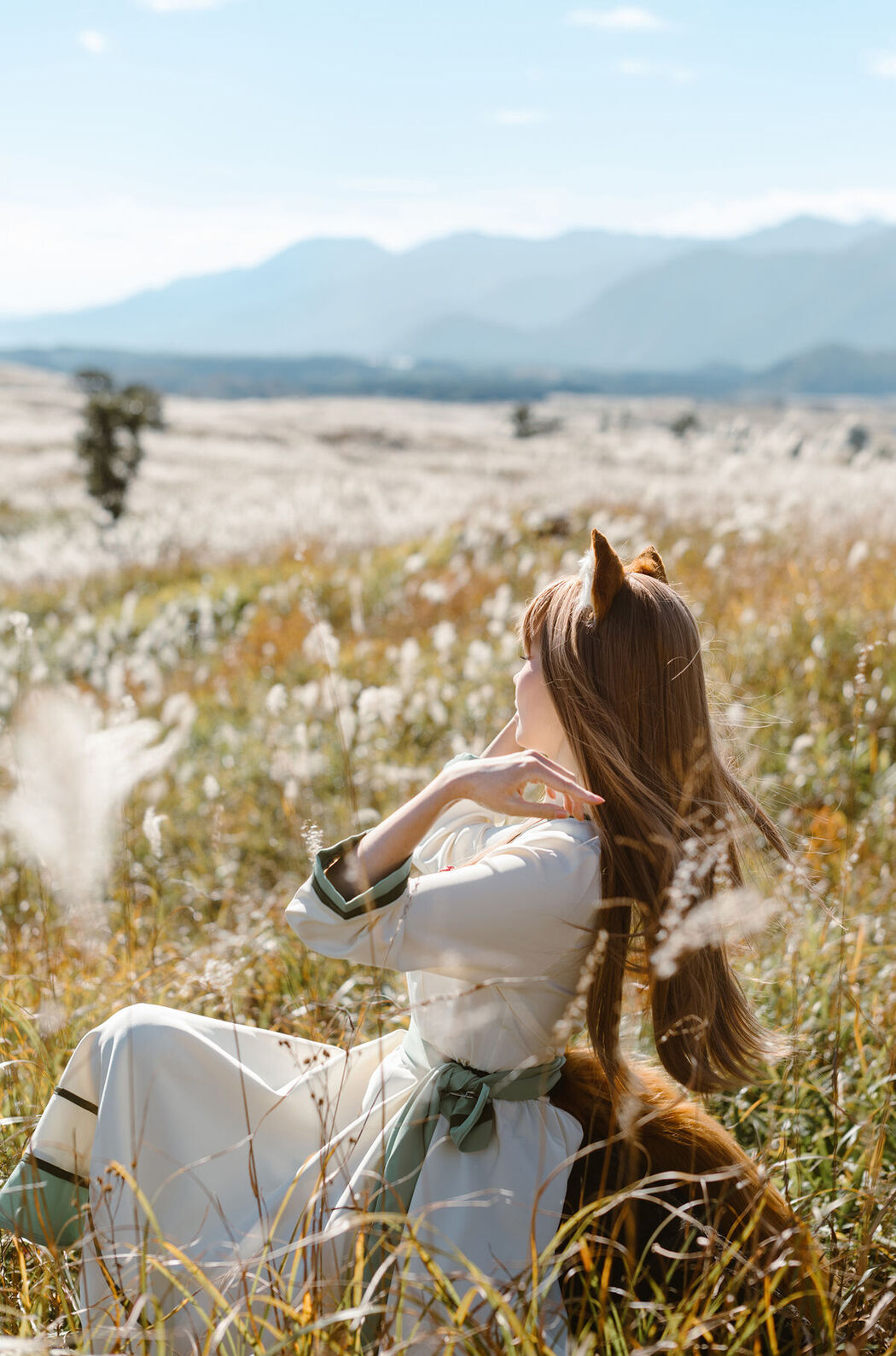 Coser@Ely_eee ElyEE子 &#8211; Breeze 狼與微風 (35P &#8211; 3V)