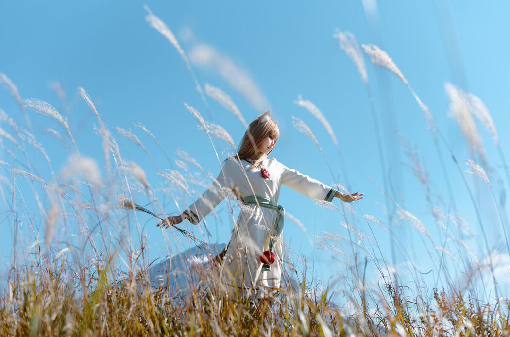 Coser@Ely_eee ElyEE子 &#8211; Breeze 狼與微風 (35P &#8211; 3V)