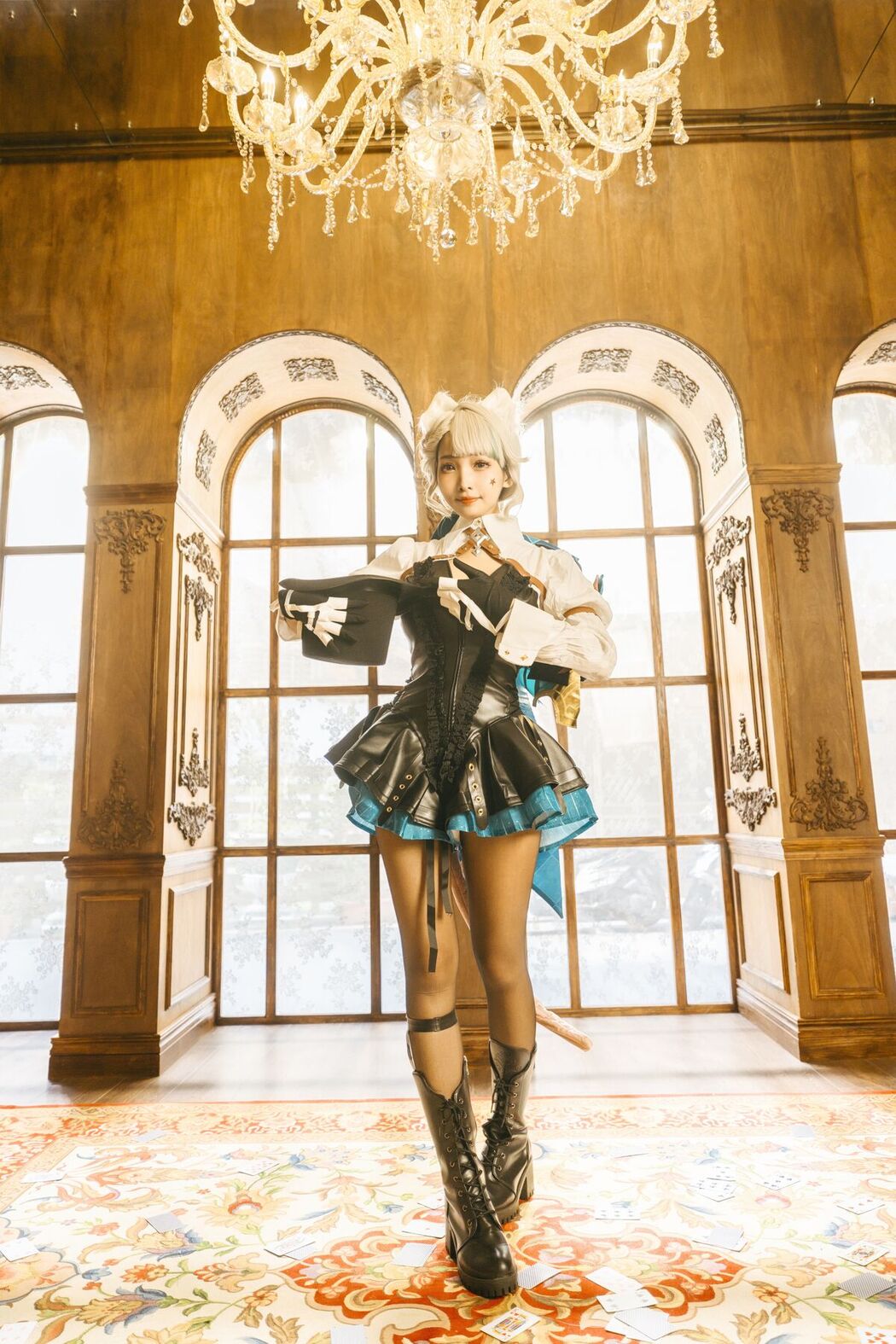 Coser@慕慕Momo – 原神 Genshin 琳妮特的色情魔術 室内 (57P)