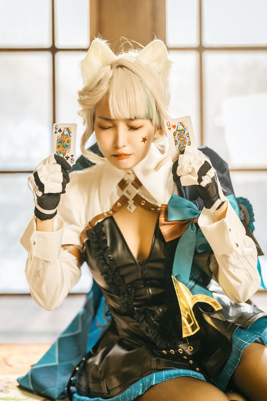 Coser@慕慕Momo – 原神 Genshin 琳妮特的色情魔術 室内 (57P)