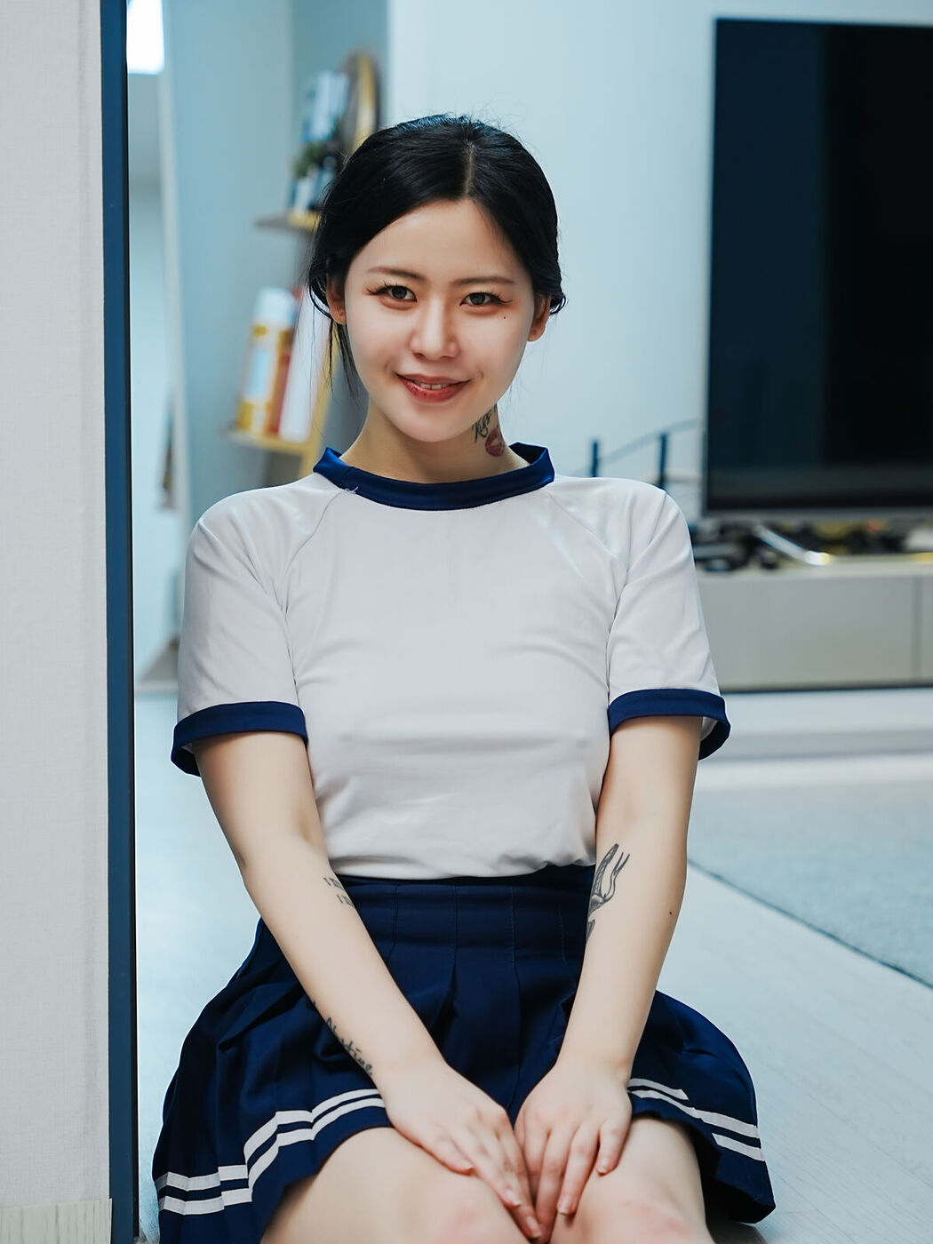 Choi Ri &#8211; Vol.01 Bloomers Part01 (73P &#8211; 1V)