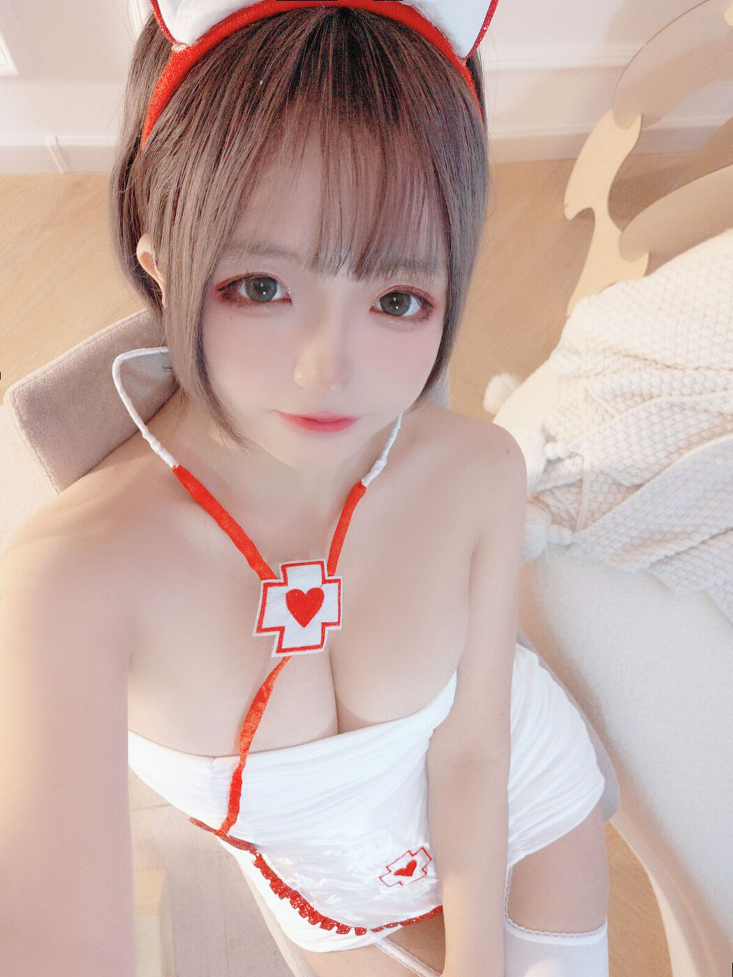 Coser@日奈娇 – 护士姐姐 (52P)