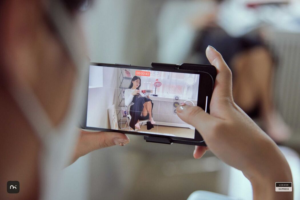 LE LEHF-207 Min.E 민이 (61P)