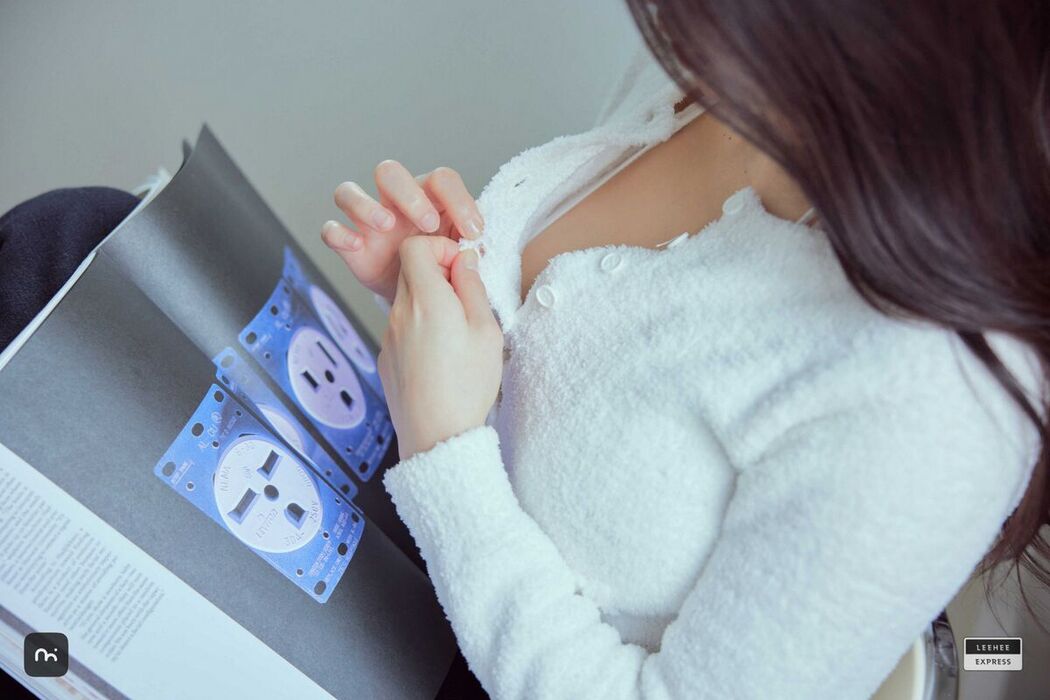 LE LEHF-207 Min.E 민이 (61P)