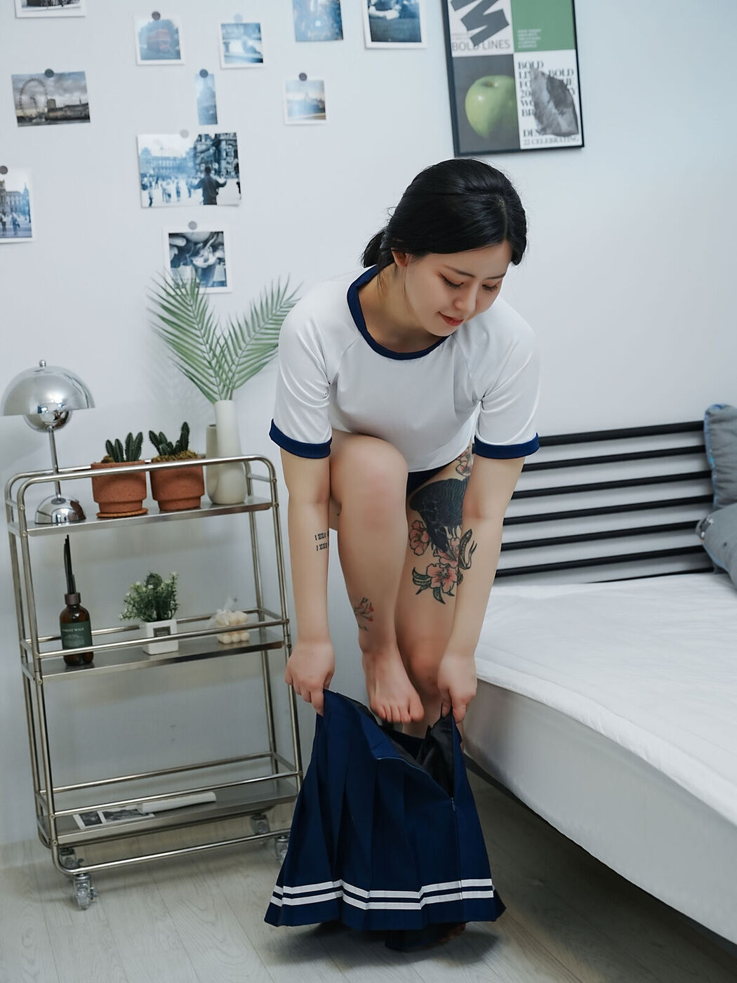 Choi Ri &#8211; Vol.01 Bloomers Part01 (73P &#8211; 1V)