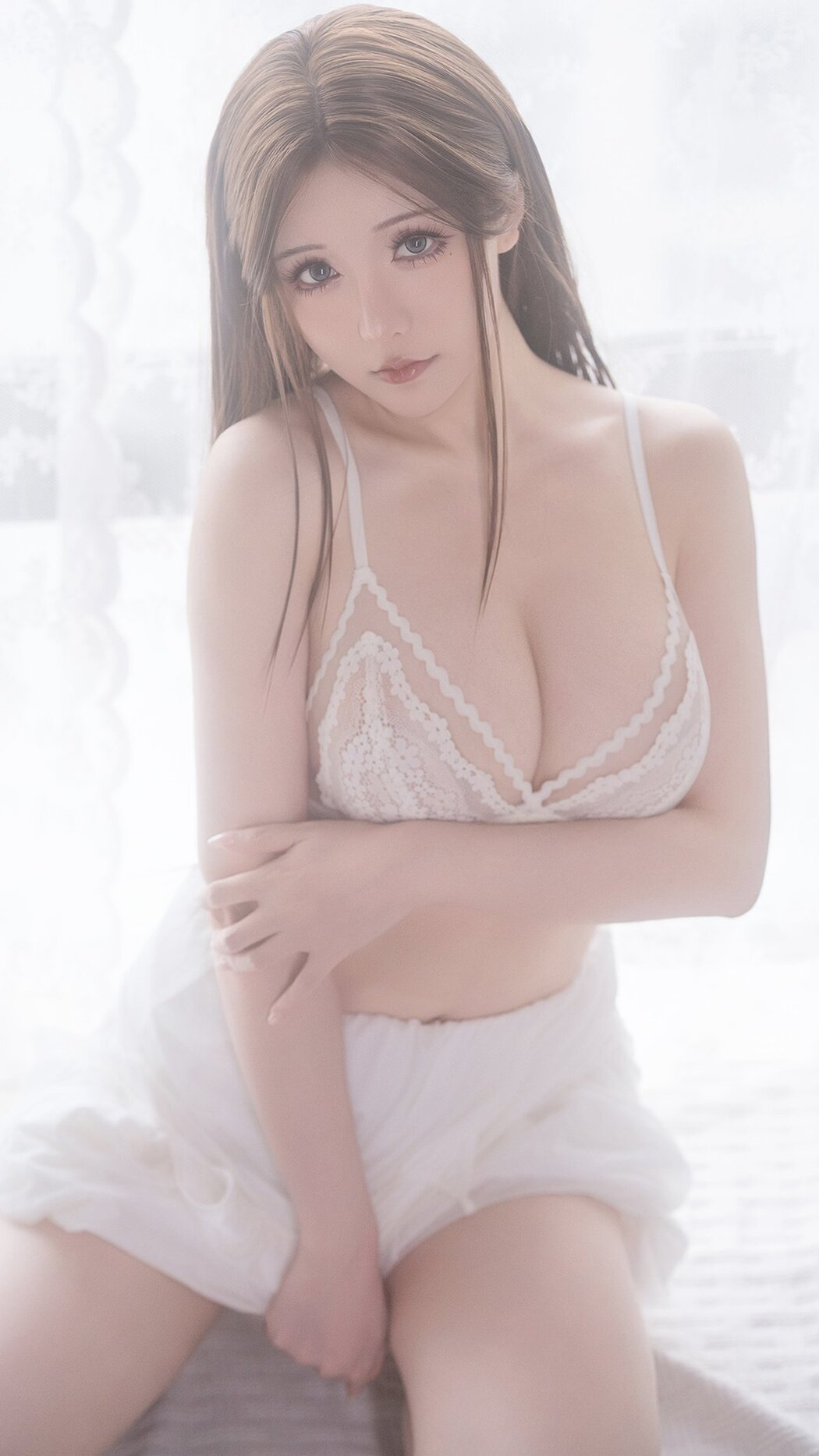 Coser@星之迟迟Hoshilily – 雨天的奇妙偶遇 Part01 (51P – 1V) Cover Photo