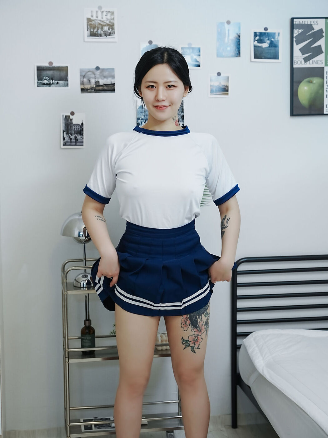 Choi Ri &#8211; Vol.01 Bloomers Part01 (73P &#8211; 1V)