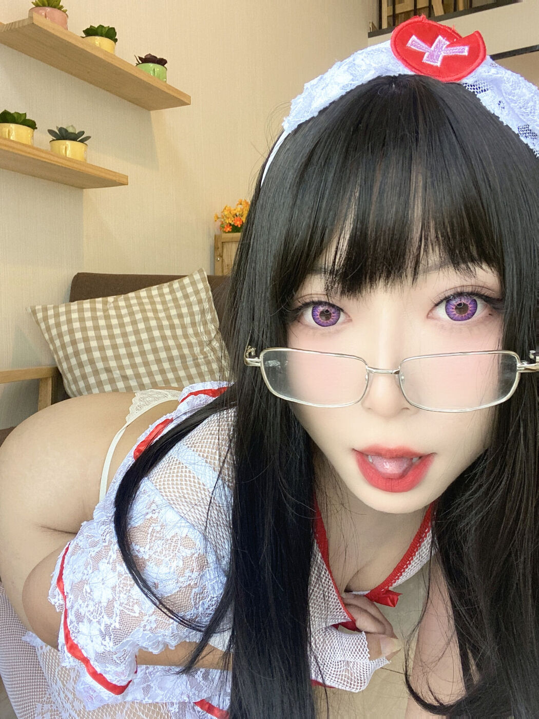 Coser@Money冷冷 – 白网护士套 (49P)