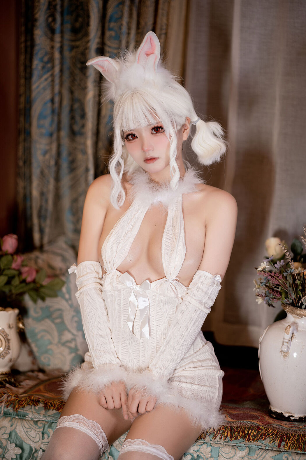 Coser@伊喵君 – 中秋礼物 (80P – 2V)