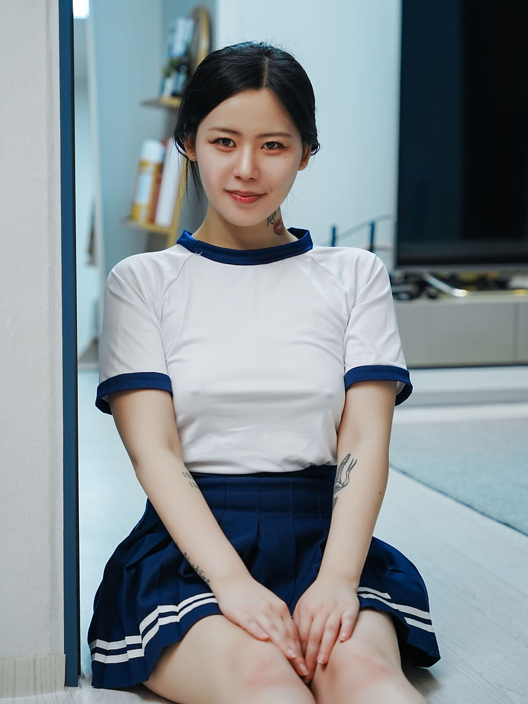 Choi Ri &#8211; Vol.01 Bloomers Part01 (73P &#8211; 1V)