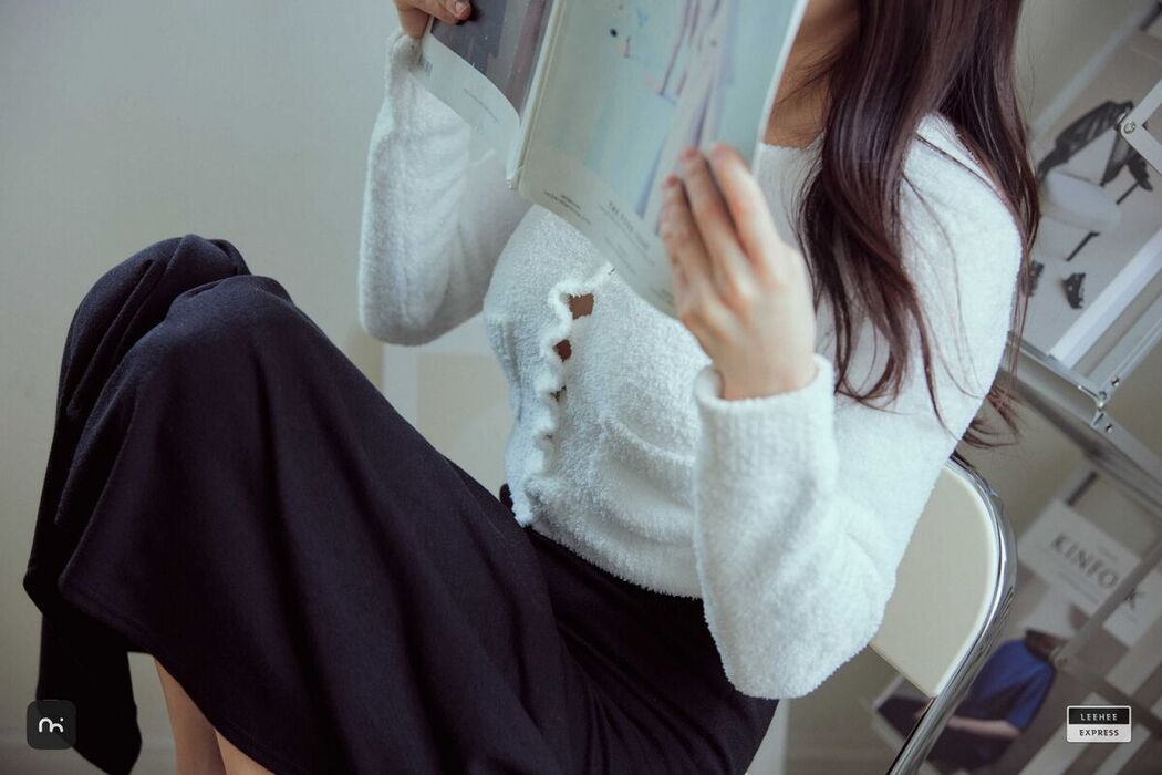 LE LEHF-207 Min.E 민이 (61P)