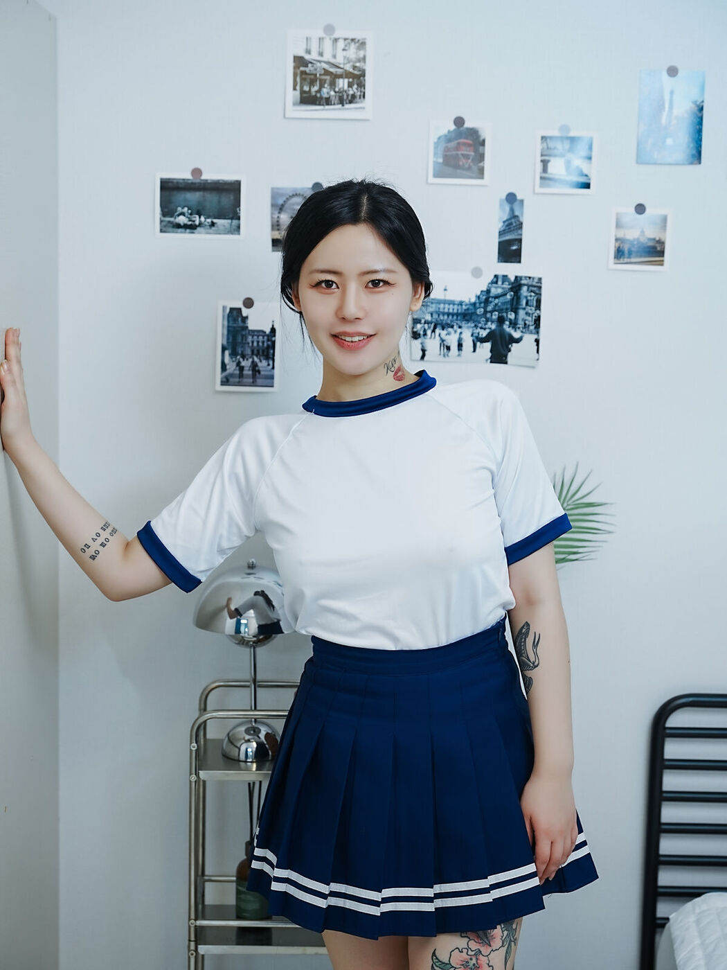 Choi Ri &#8211; Vol.01 Bloomers Part01 (73P &#8211; 1V)