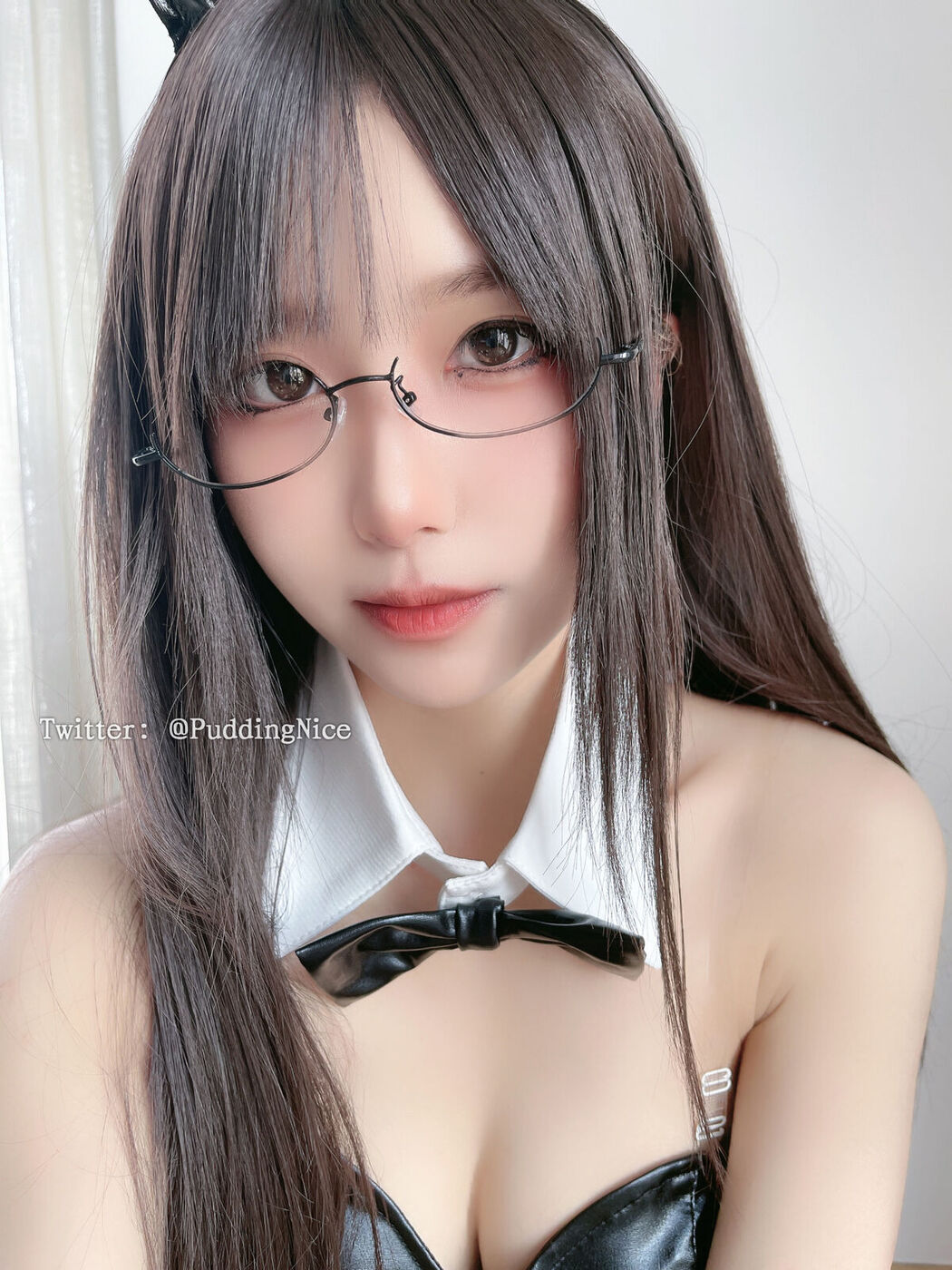 Coser@布丁大法 Pudding Dafa – Cos兔兔女仆 (80P – 4V)