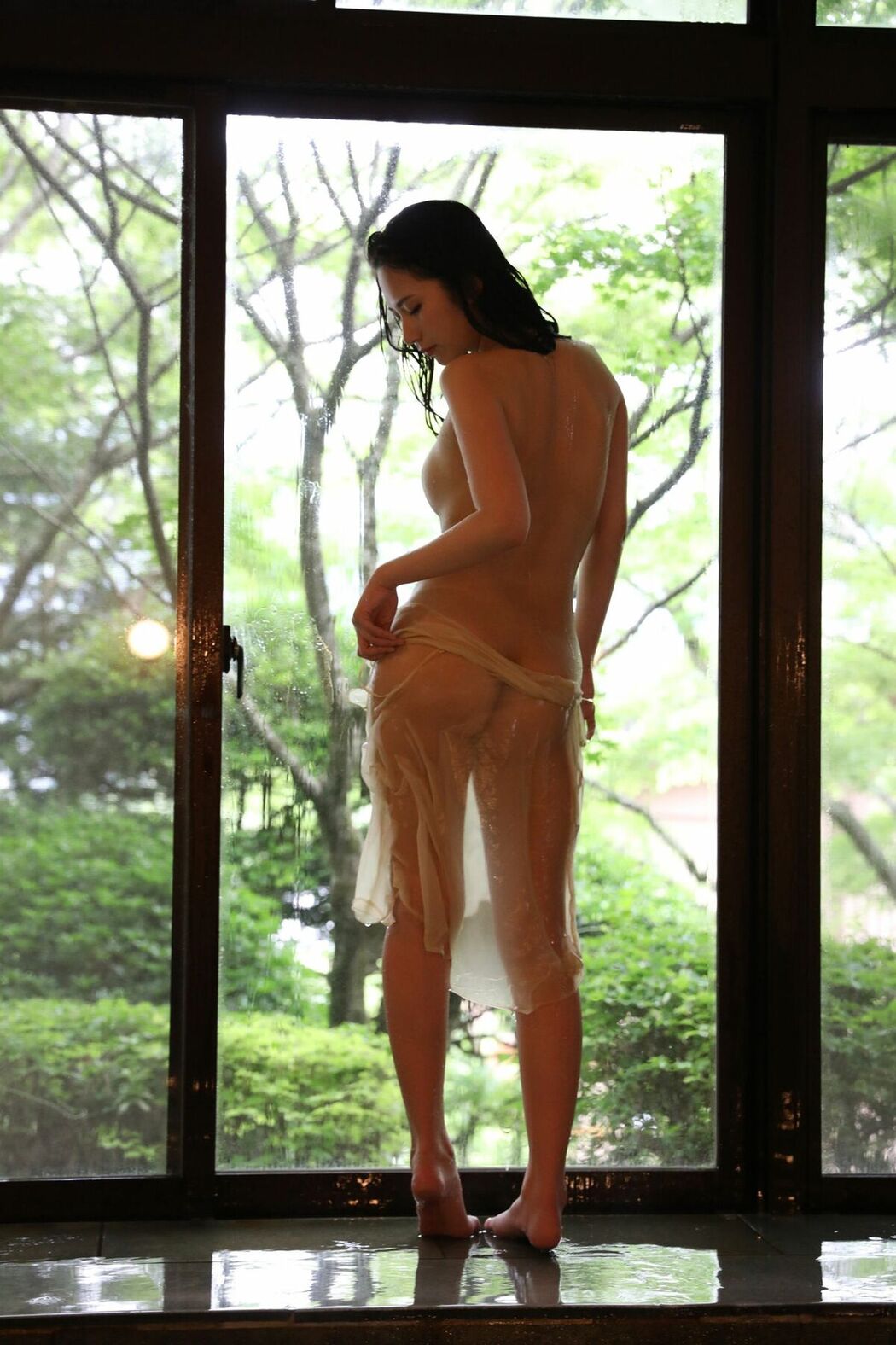 JP Miho Machiyama 街山みほ – FRIDAYデジタル写真集 現役慶應大学生美女 秘宿 (63P)