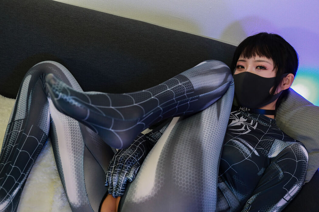 Li Jia 李佳 – 蜘蛛侠 (53P)