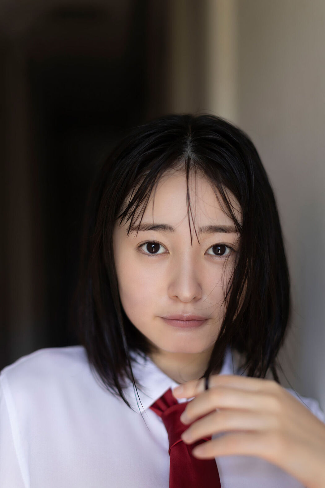 JP Miu Shirahama 白濱美兎 – FLASHデジタル写真集 ちょっぴりオトナ (66P)