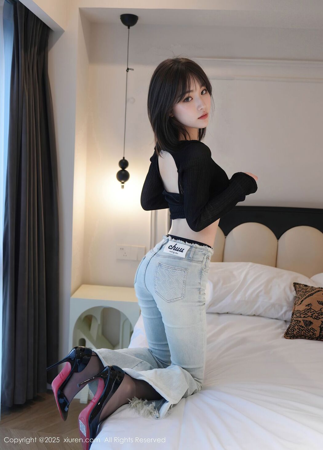 XiuRen秀人网 No.10374 Zhi Zhi (57P)