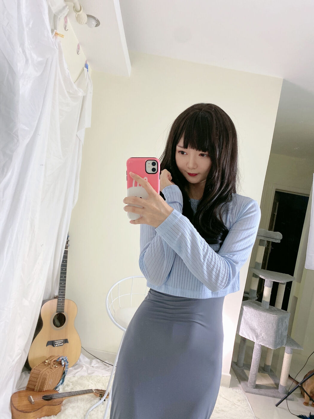 Coser@51酱 – 吉他妹妹 (26P – 3V)