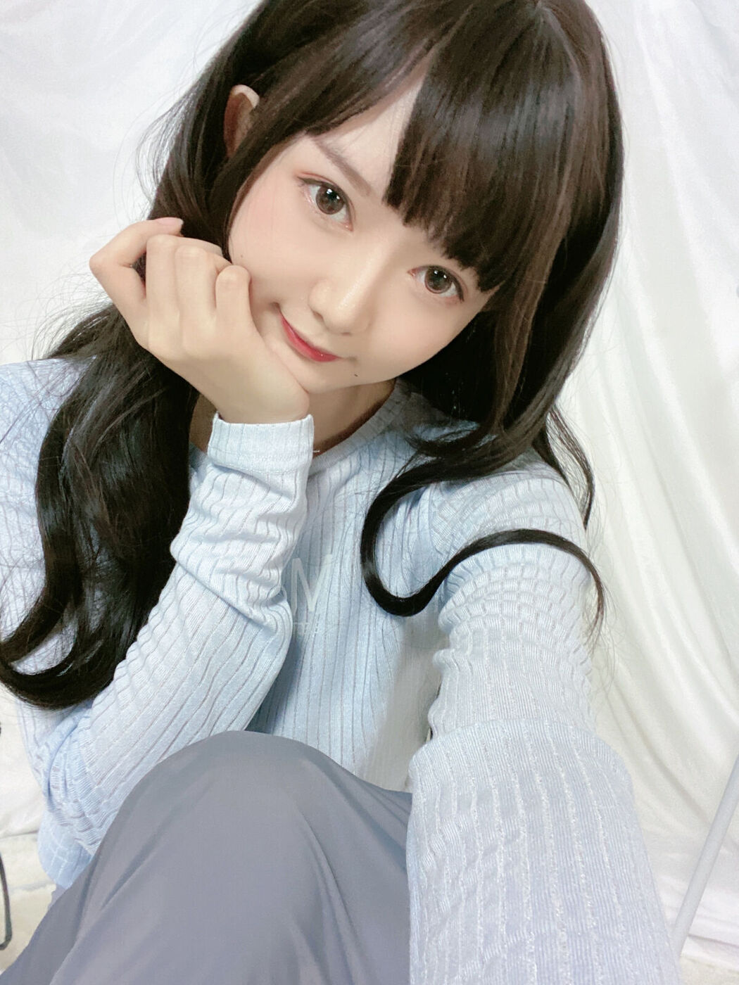 Coser@51酱 – 吉他妹妹 (26P – 3V)