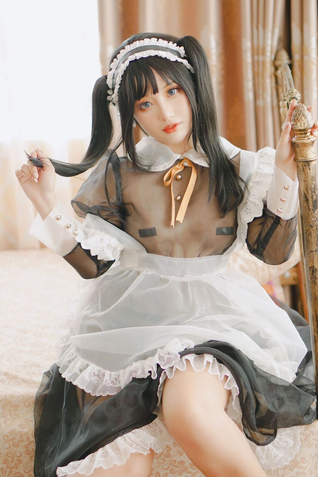 Coser@Chono Black – Transparent Maid (17P)