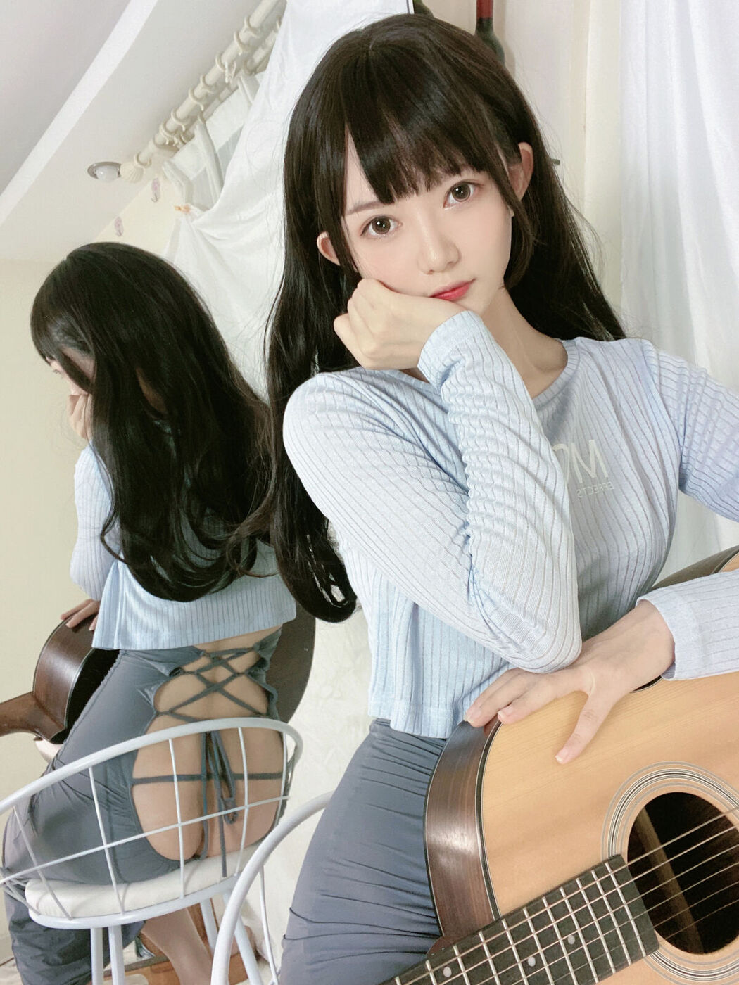 Coser@51酱 – 吉他妹妹 (26P – 3V)