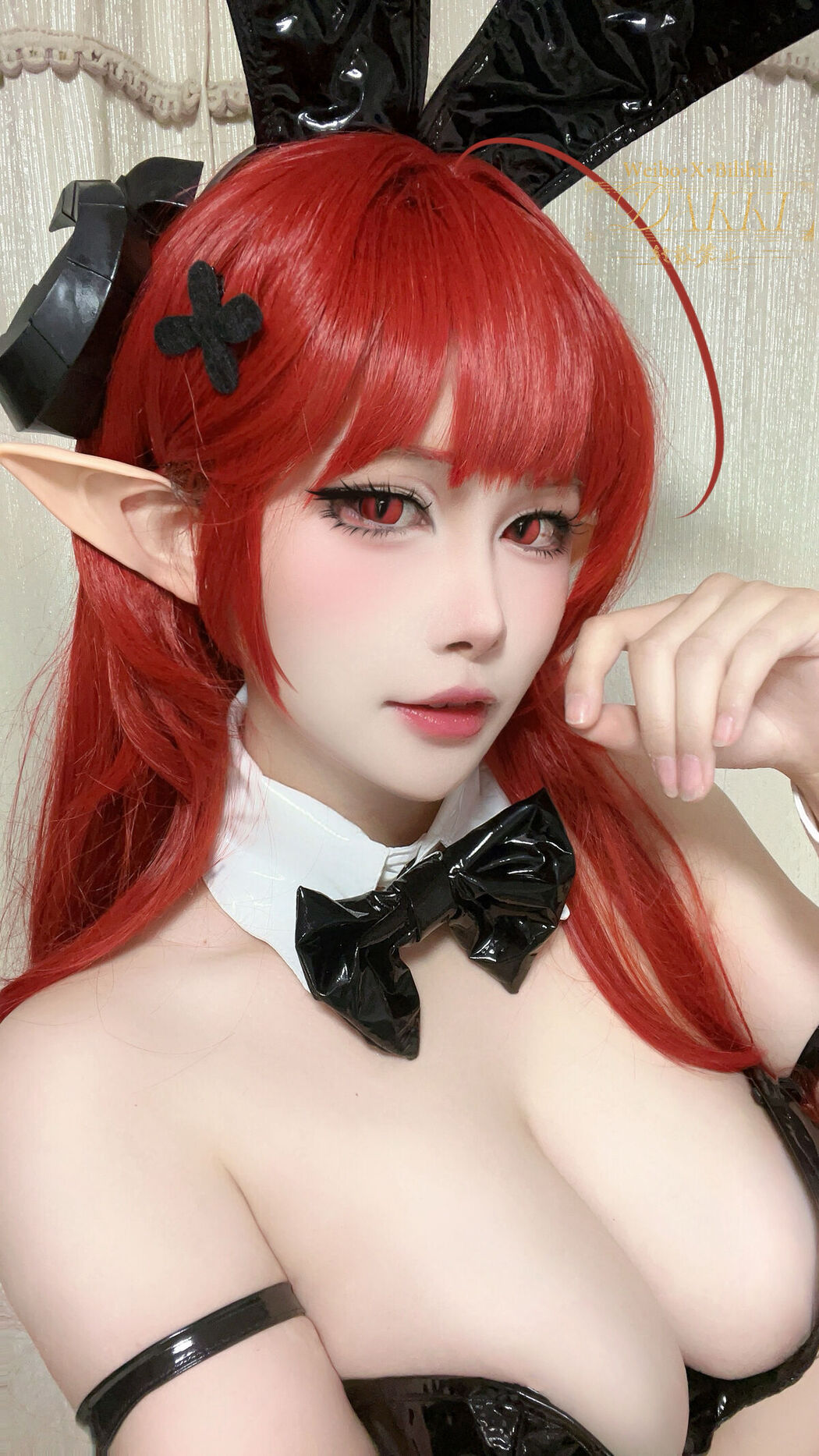 Coser@Dakki伊 – 碧蓝航线兴登堡自拍 (27P)