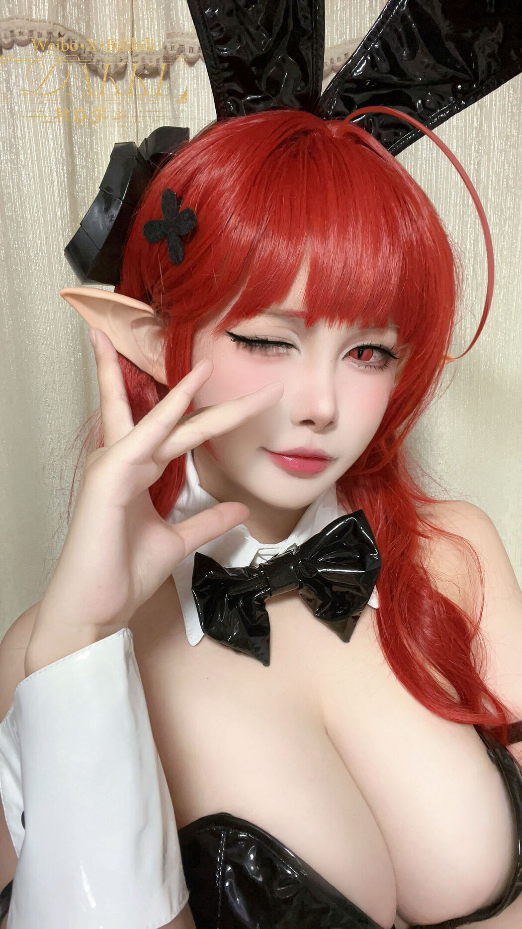 Coser@Dakki伊 – 碧蓝航线兴登堡自拍 (27P)