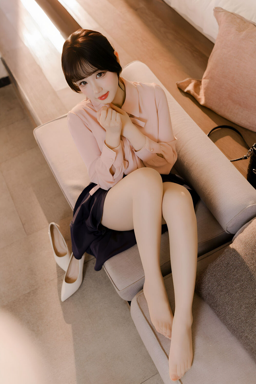 Coser@雪晴Astra – 肉丝通勤OL (72P – 1V)