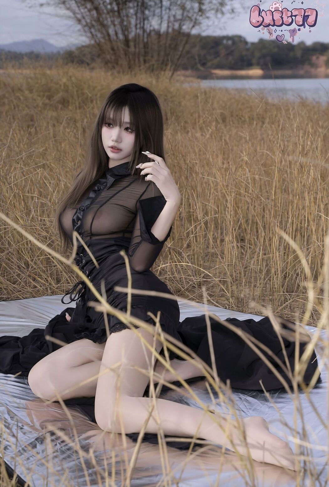Coser@柒柒要乖哦 – 湖畔物语 Part02 (63P)