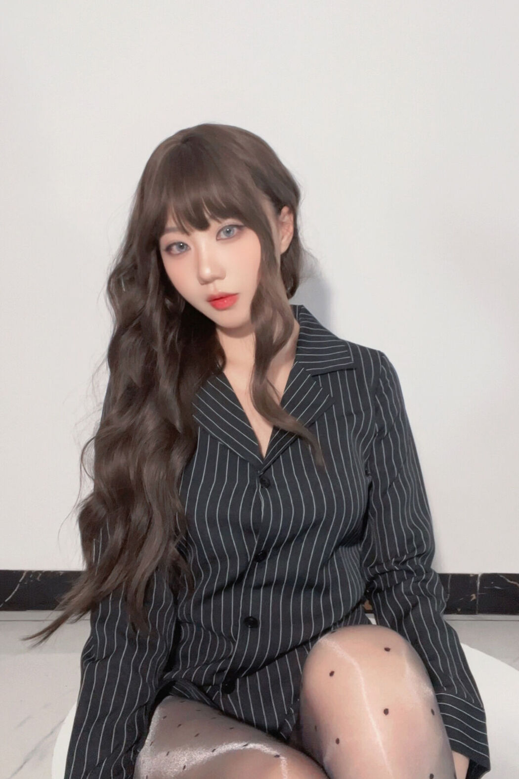 Coser@无影喵喵ghost – 秘书 Part02 (49P)