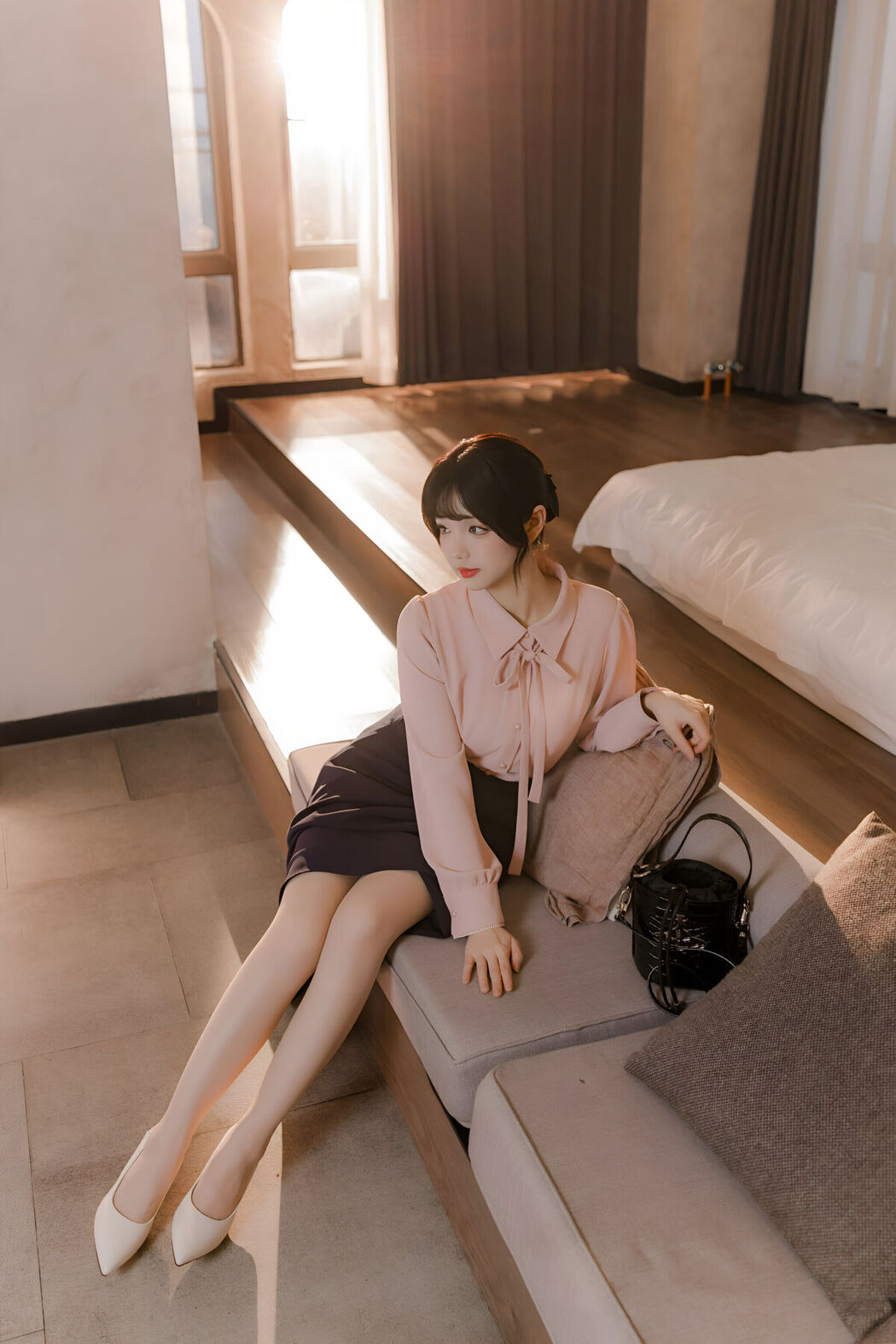 Coser@雪晴Astra – 肉丝通勤OL (72P – 1V)