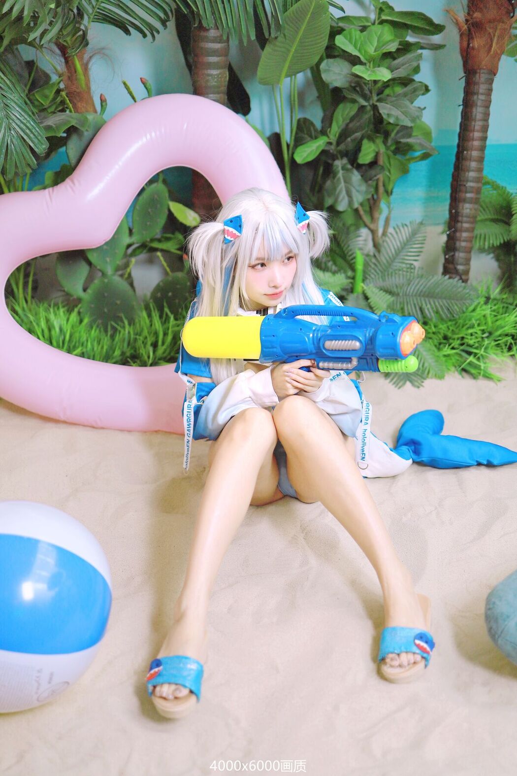 Coser@慕慕Momo &#8211; 鲨鱼制服 Gura (58P &#8211; 1V)