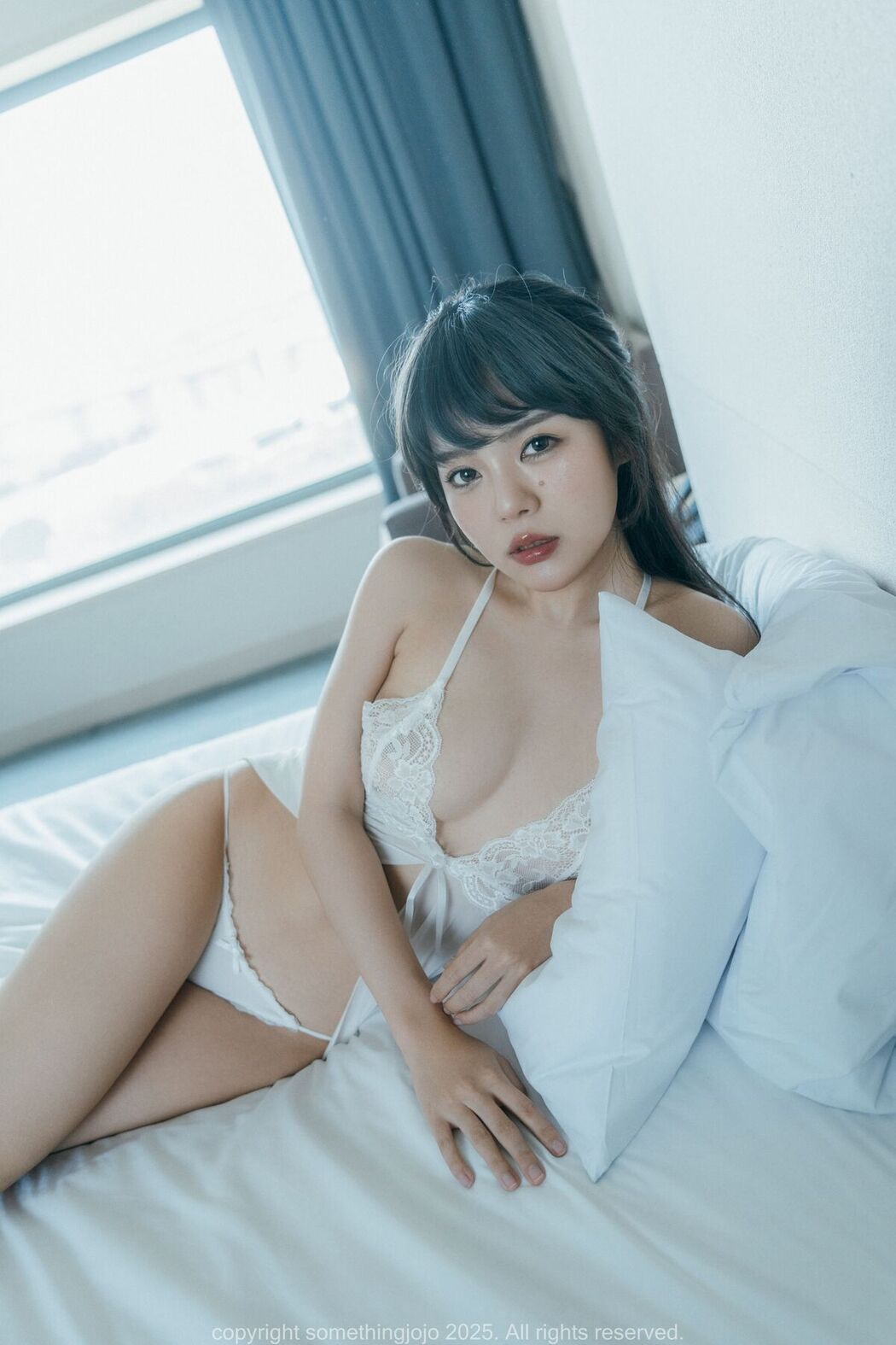 EIMI x JOJO &#8211; First Nude Part01 (74P)