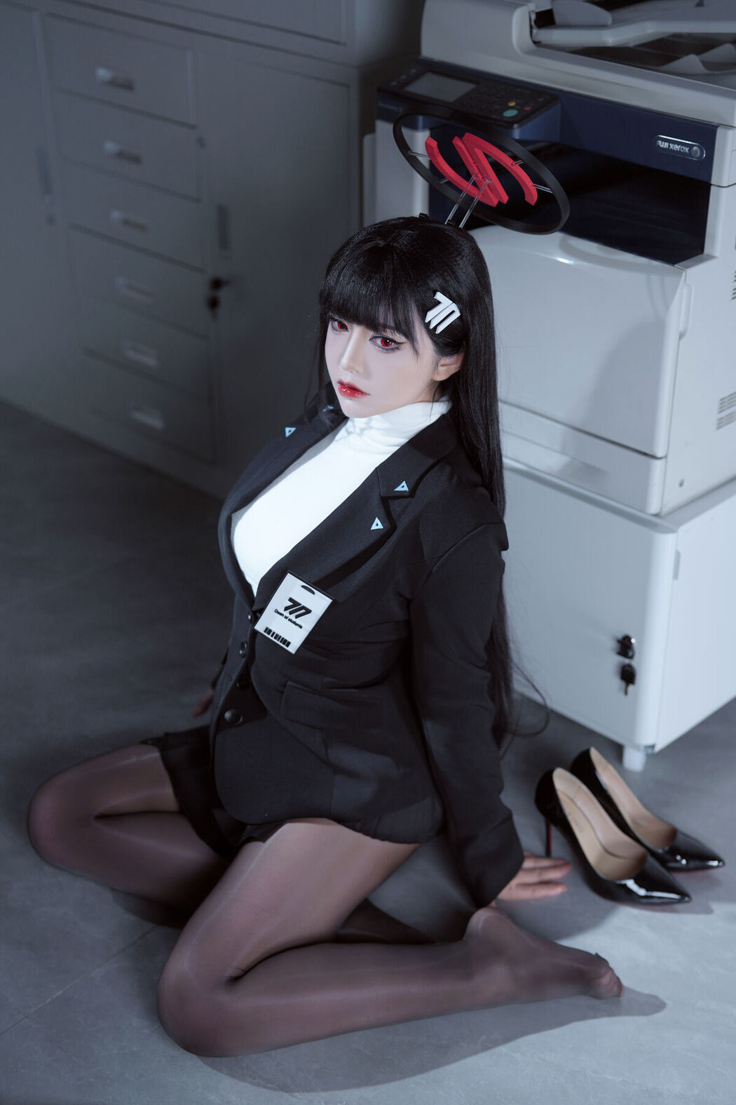 Coser@半半子 – 碧蓝档案 调月莉音 (60P)